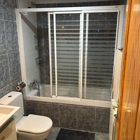 Esquinazau Apartament *